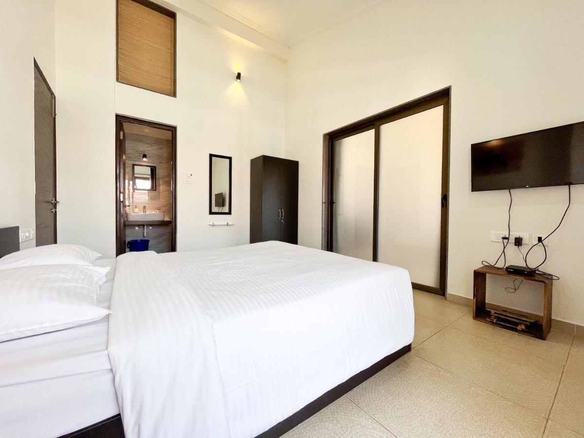 Acron Seawind Baga Arpora Apartamento Calangute Exterior foto
